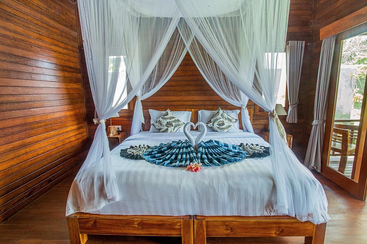 Pondooks Joglo Hotel Nusa Lembongan  Ngoại thất bức ảnh