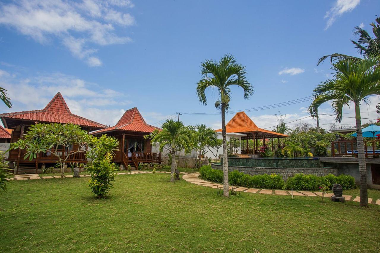 Pondooks Joglo Hotel Nusa Lembongan  Ngoại thất bức ảnh