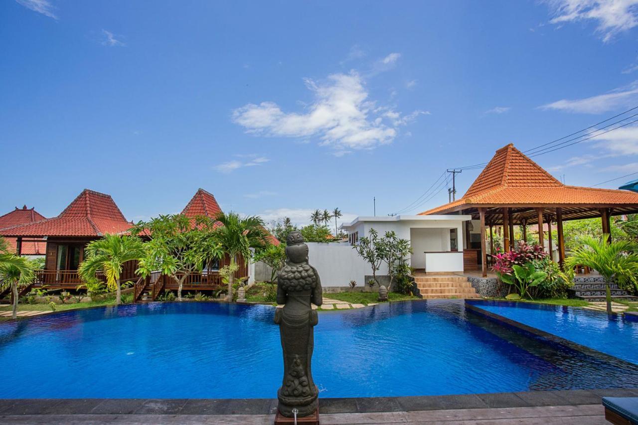 Pondooks Joglo Hotel Nusa Lembongan  Ngoại thất bức ảnh