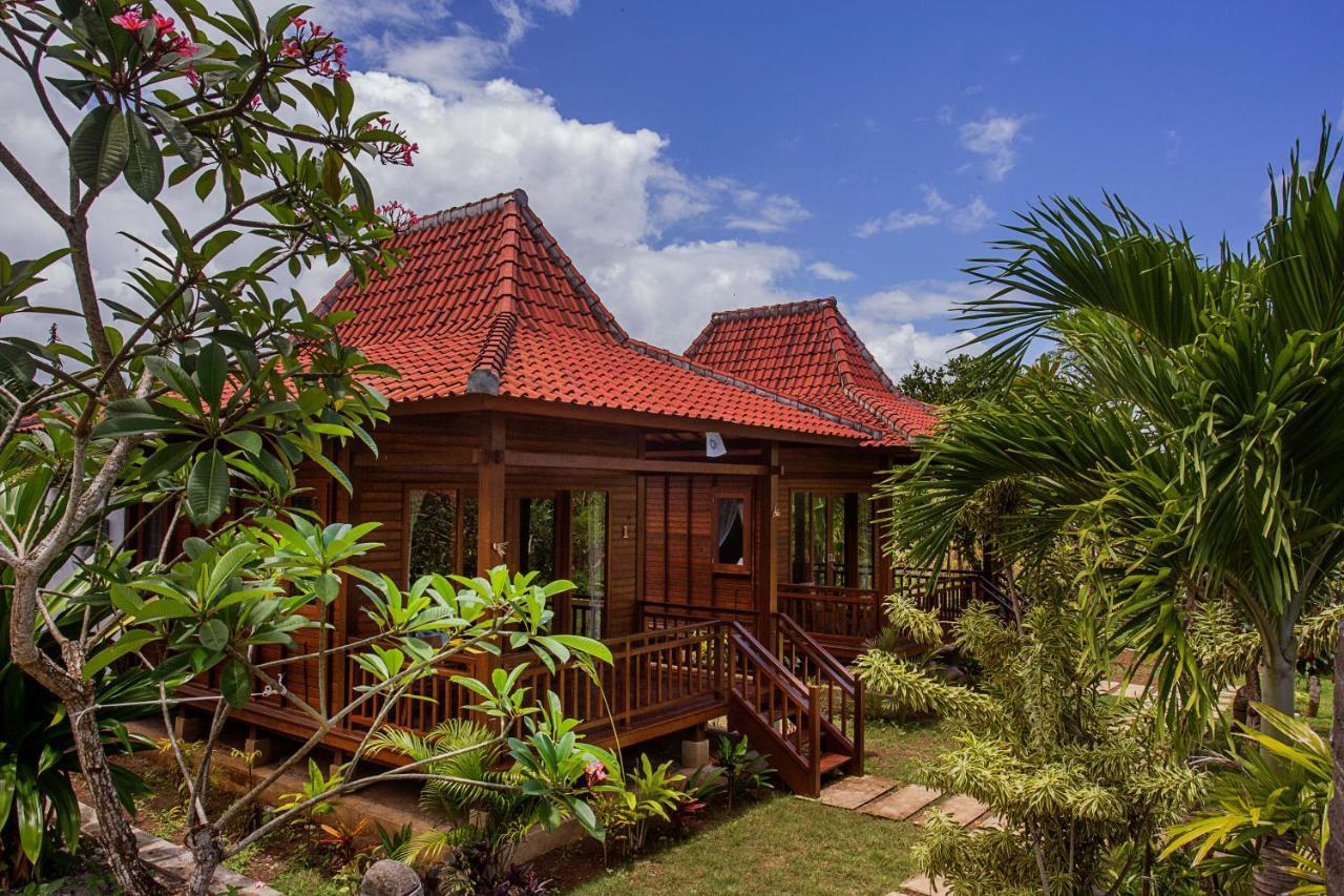 Pondooks Joglo Hotel Nusa Lembongan  Ngoại thất bức ảnh