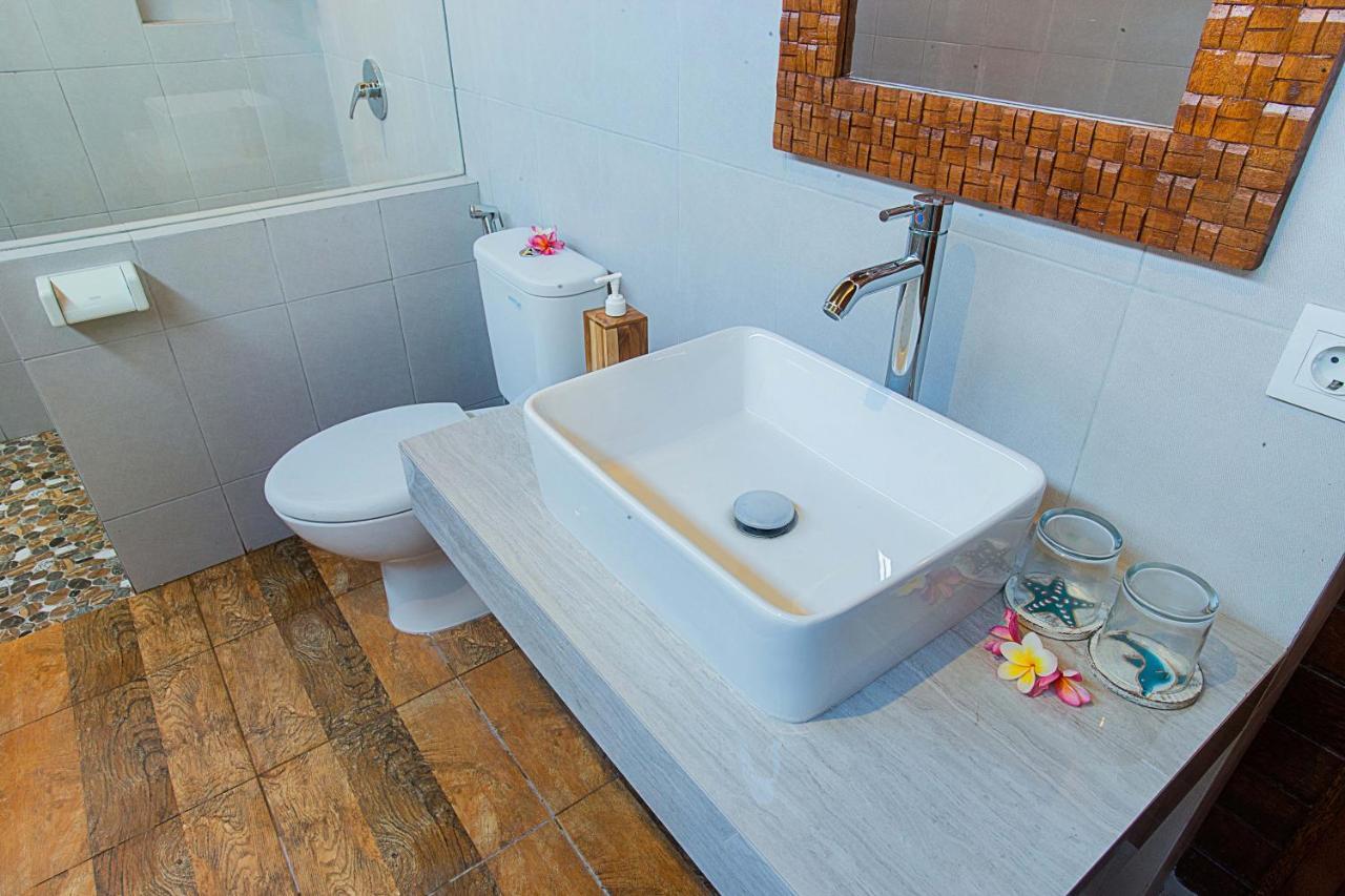 Pondooks Joglo Hotel Nusa Lembongan  Ngoại thất bức ảnh