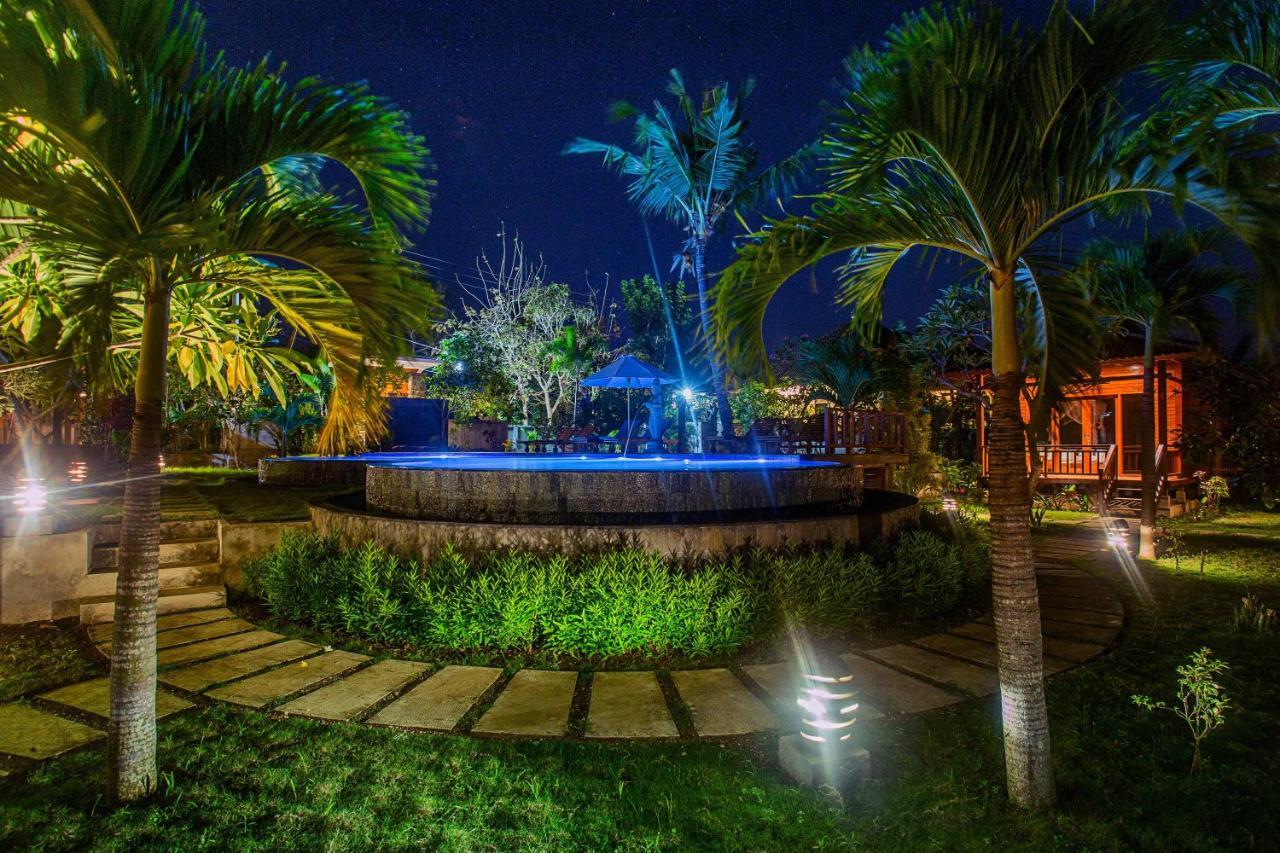 Pondooks Joglo Hotel Nusa Lembongan  Ngoại thất bức ảnh