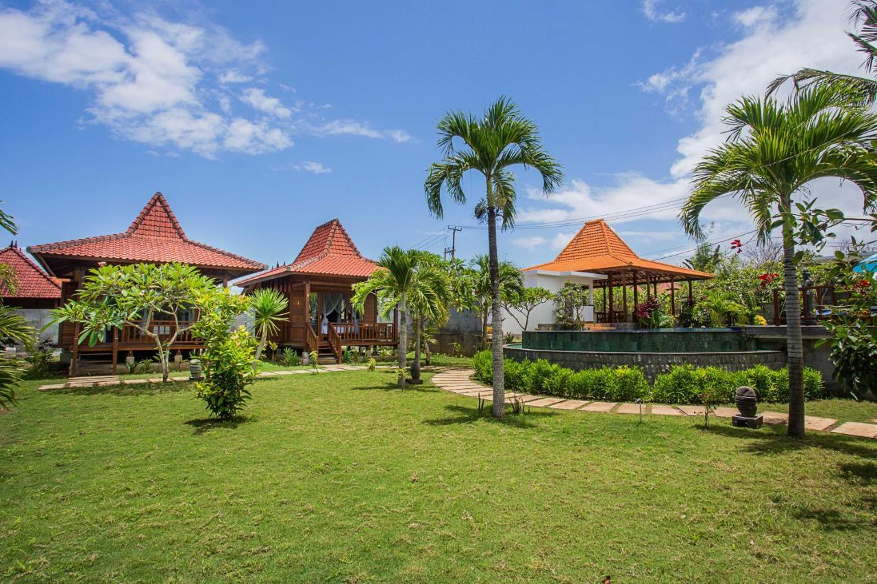 Pondooks Joglo Hotel Nusa Lembongan  Ngoại thất bức ảnh